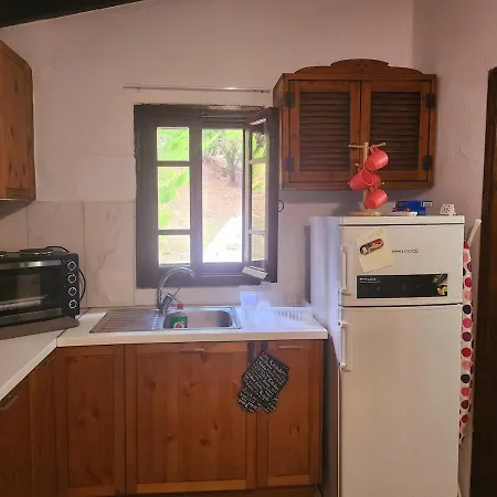 Vakantiehuis Sani Myrtali *